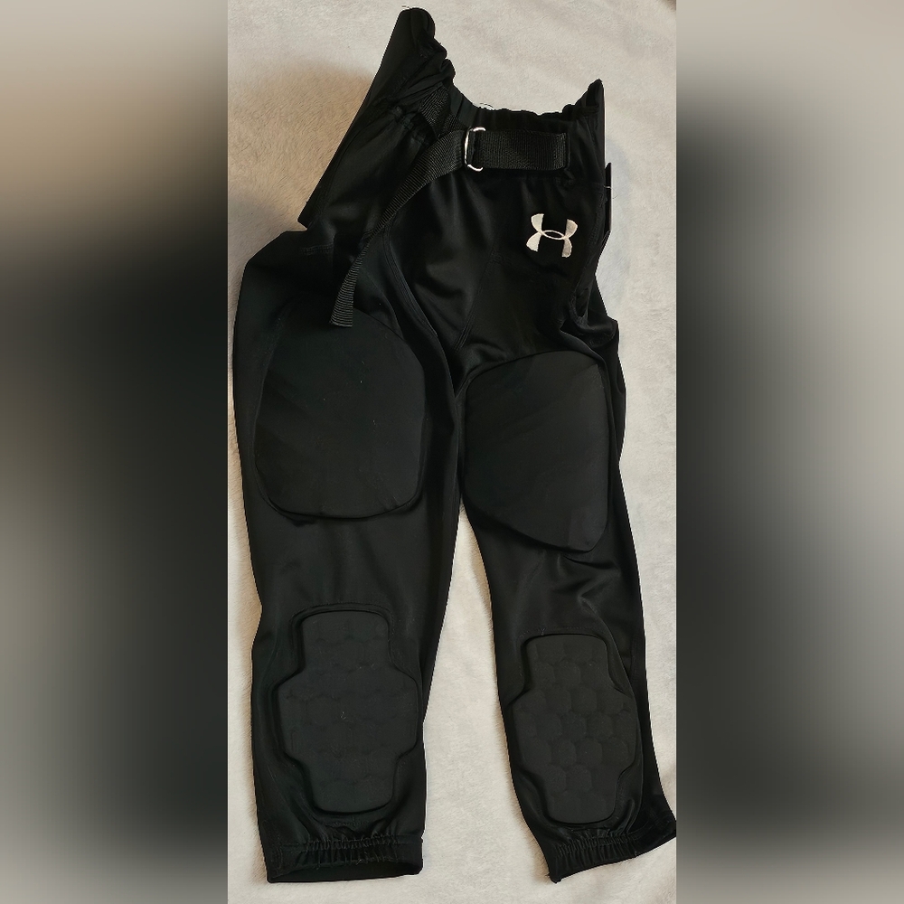 Under Armour Padded Football Pants
